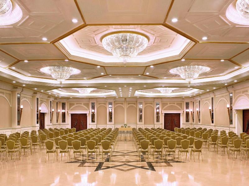 Habtoor Grand Resort, Autograph Collection image