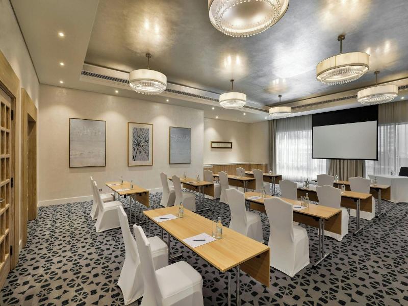 Habtoor Grand Resort, Autograph Collection image