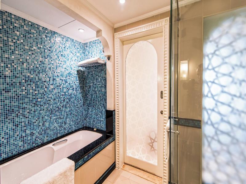 Habtoor Grand Resort, Autograph Collection image