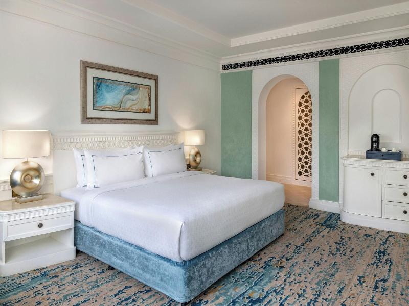 Habtoor Grand Resort, Autograph Collection image