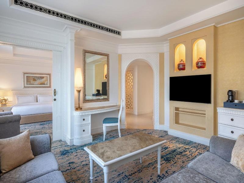 Habtoor Grand Resort, Autograph Collection image