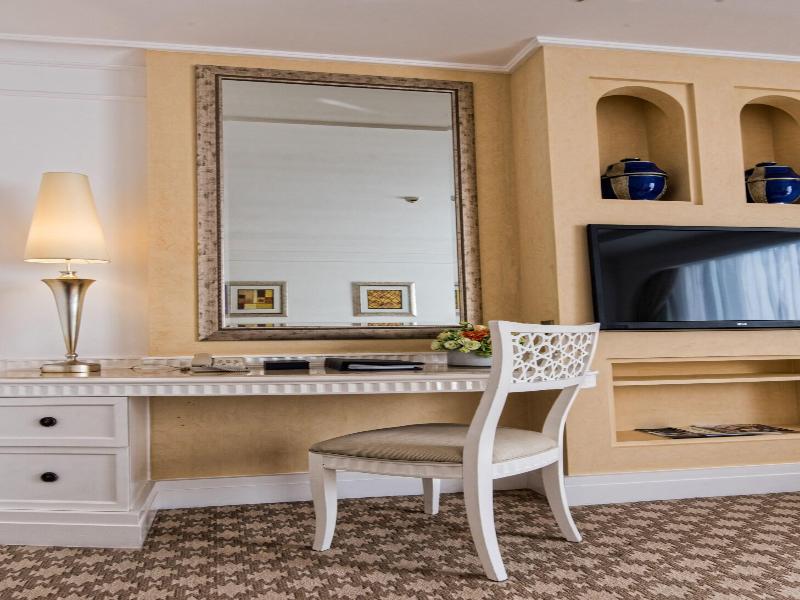 Habtoor Grand Resort, Autograph Collection image