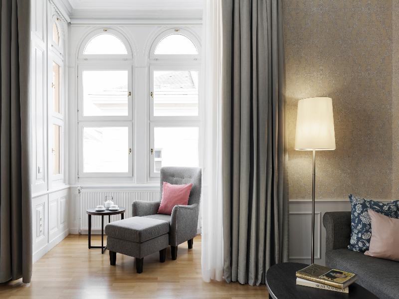 Hotel Rathauspark Wien - Handwritten Collection image