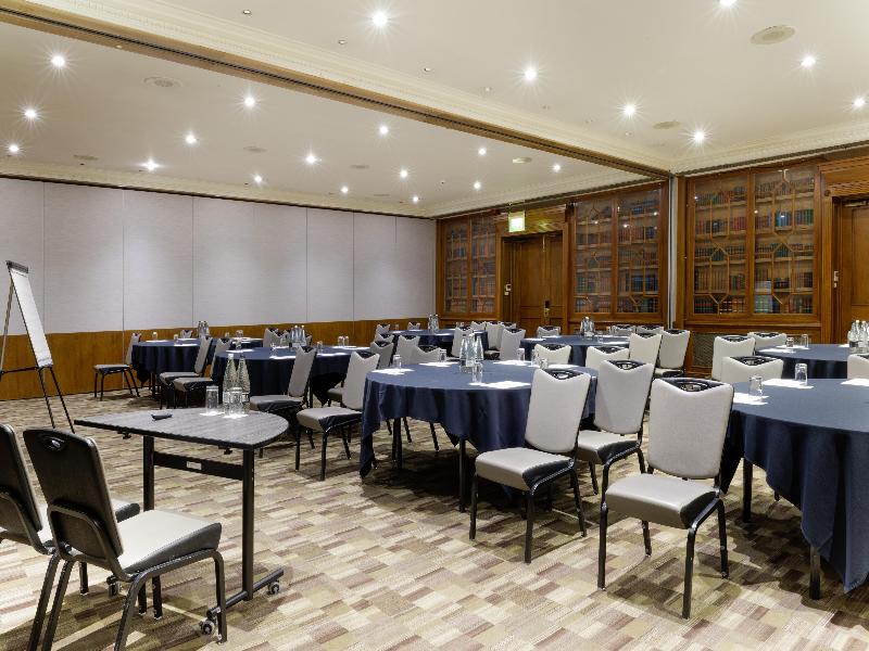 Doubletree by Hilton Southampton image