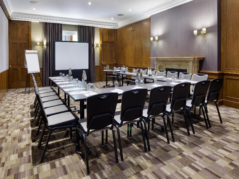 Doubletree by Hilton Southampton image