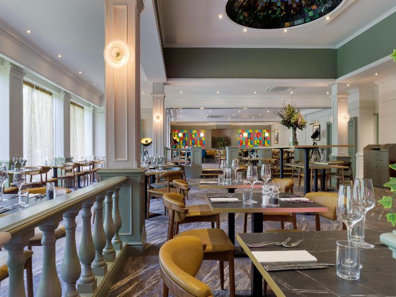 Doubletree by Hilton Southampton image