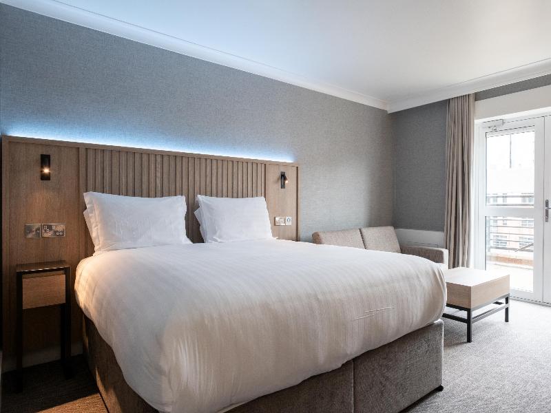 Sandman Signature Sheffield Quays Hotel image