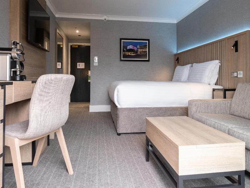 Sandman Signature Sheffield Quays Hotel image