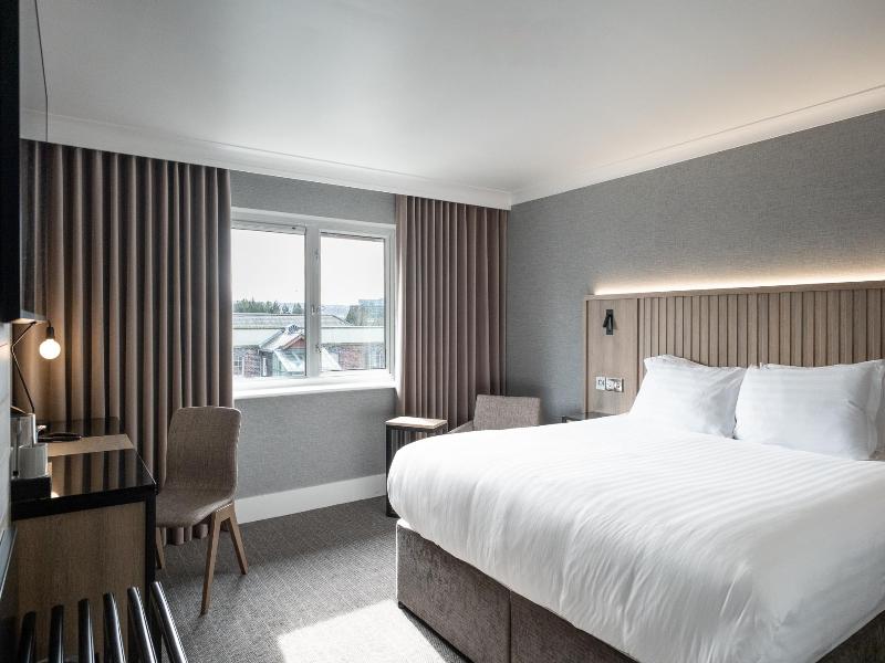 Sandman Signature Sheffield Quays Hotel image