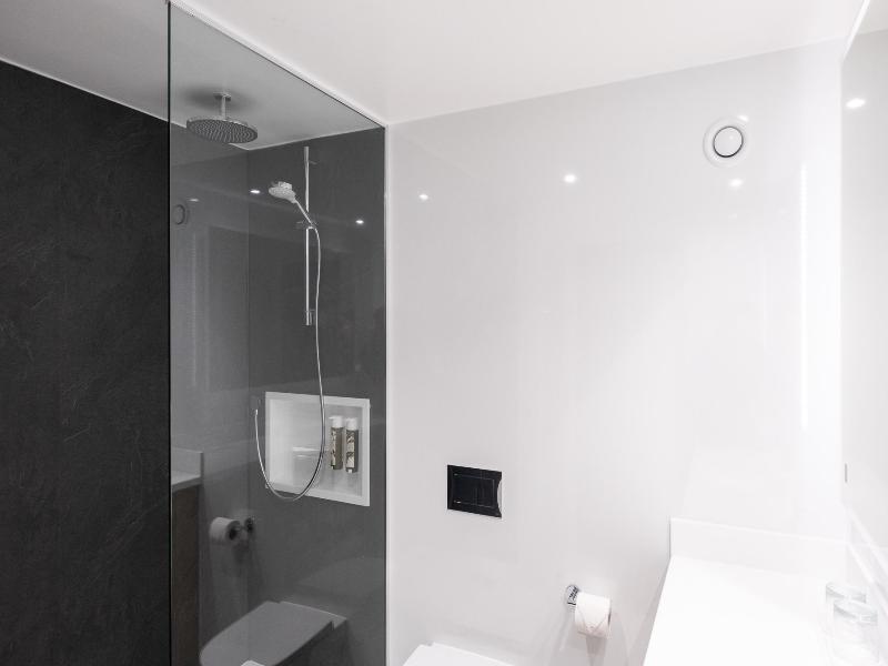 Sandman Signature Sheffield Quays Hotel image
