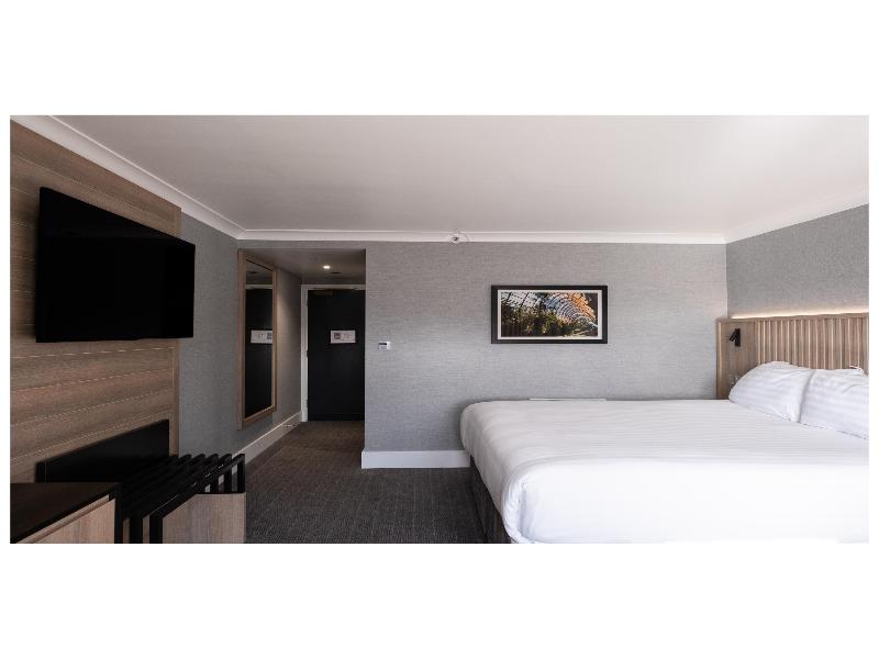 Sandman Signature Sheffield Quays Hotel image