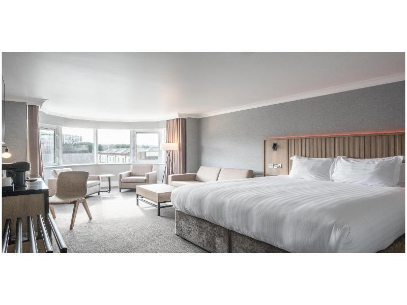 Sandman Signature Sheffield Quays Hotel image