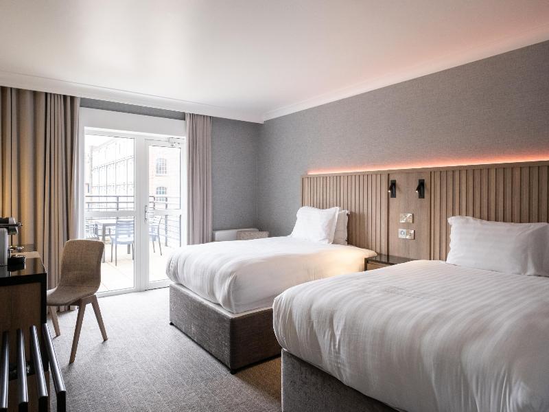 Sandman Signature Sheffield Quays Hotel image