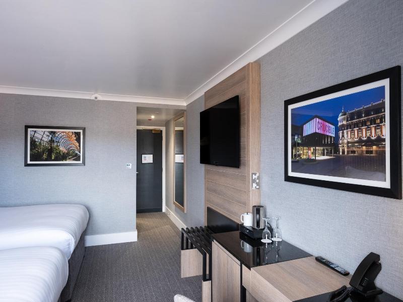 Sandman Signature Sheffield Quays Hotel image
