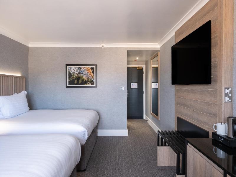 Sandman Signature Sheffield Quays Hotel image