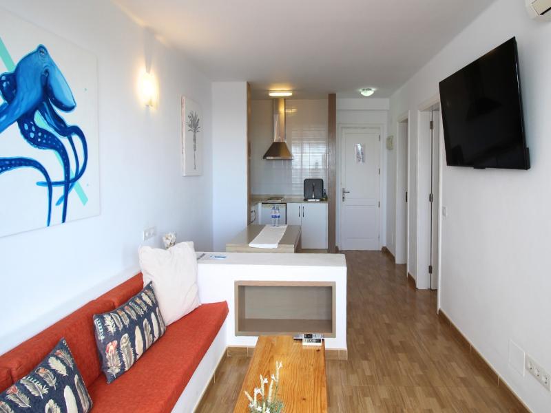 Neptuno Suites image