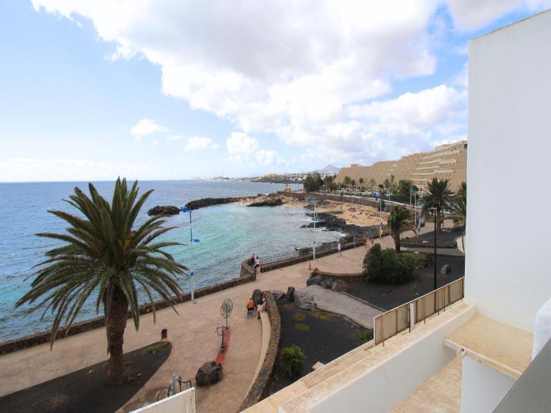 Neptuno Suites image