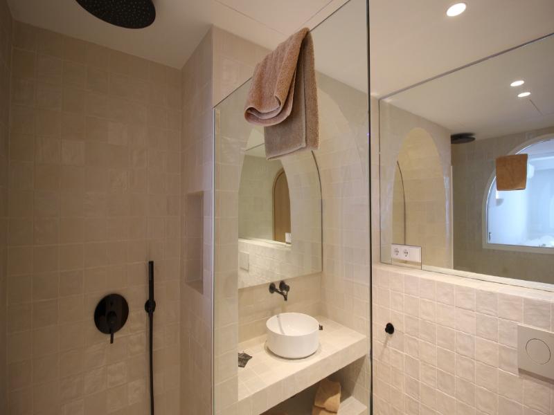 Neptuno Suites image