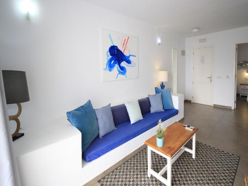 Neptuno Suites image