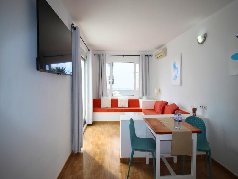 Neptuno Suites image