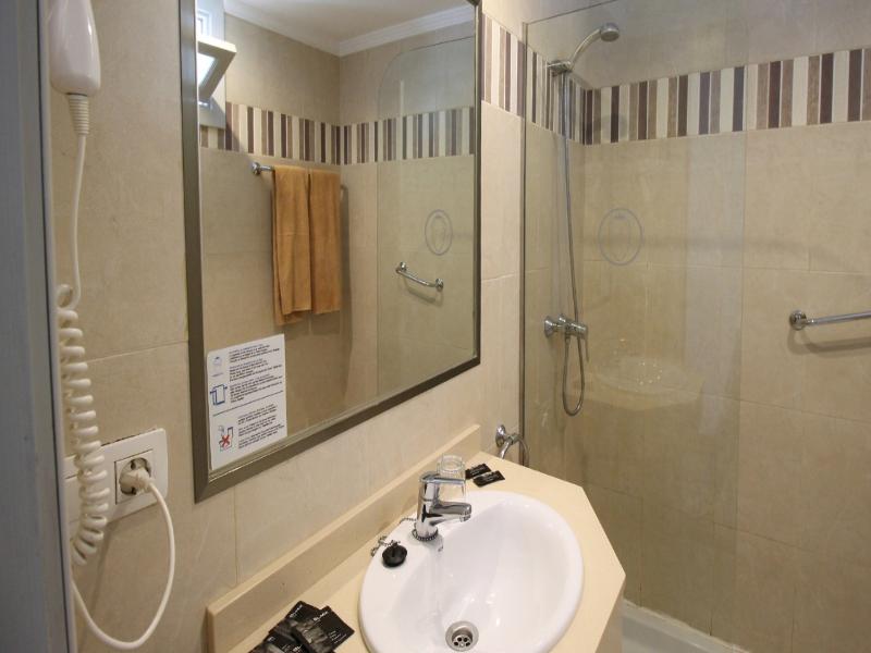 Neptuno Suites image