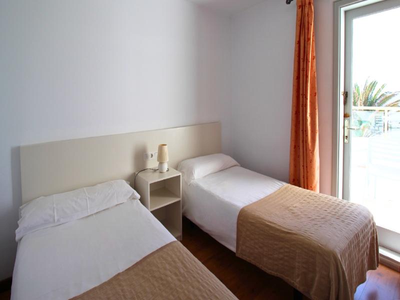 Neptuno Suites image