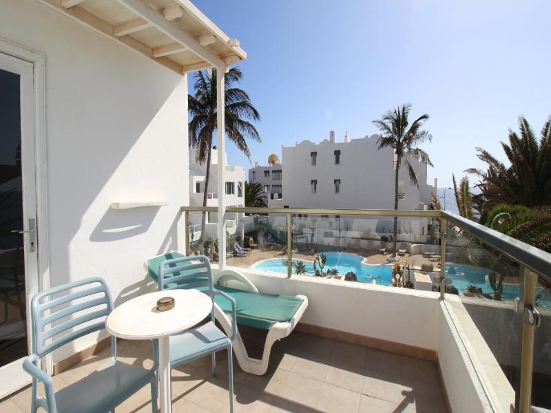Neptuno Suites image