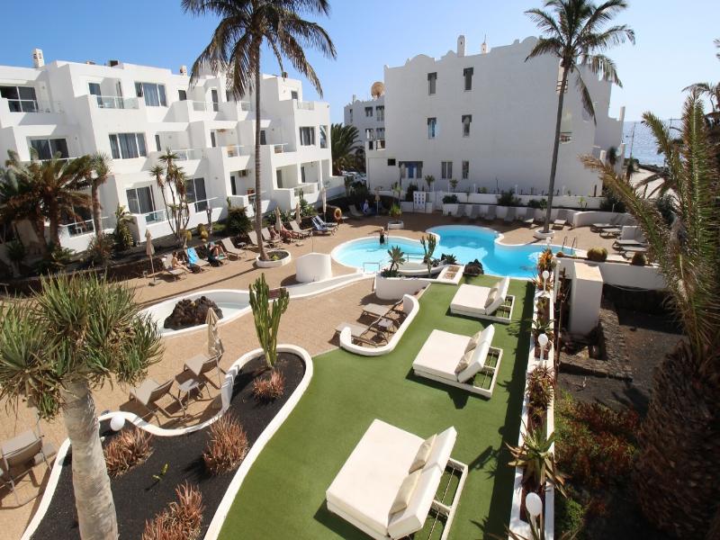 Neptuno Suites image