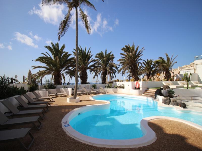 Neptuno Suites image