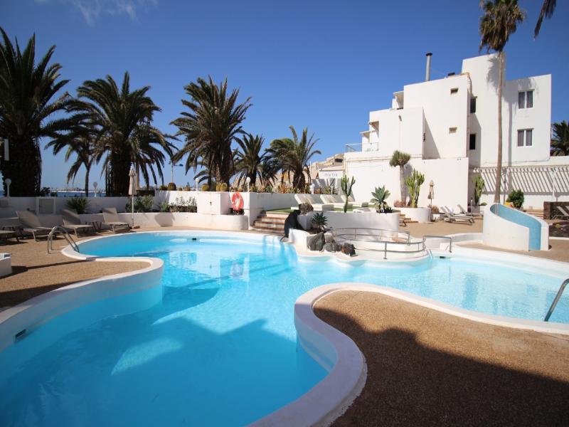 Neptuno Suites image