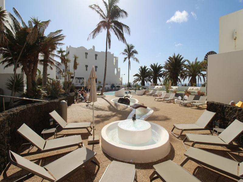 Neptuno Suites image