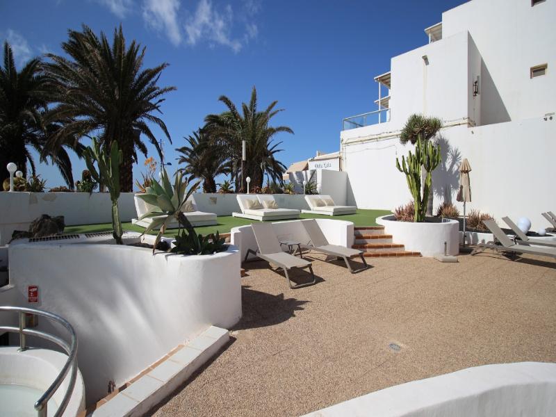 Neptuno Suites image