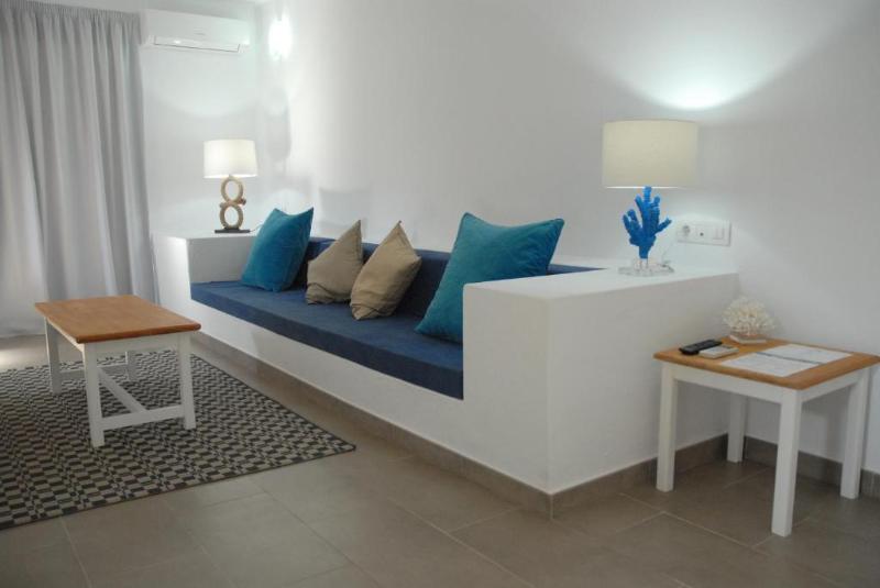 Neptuno Suites image