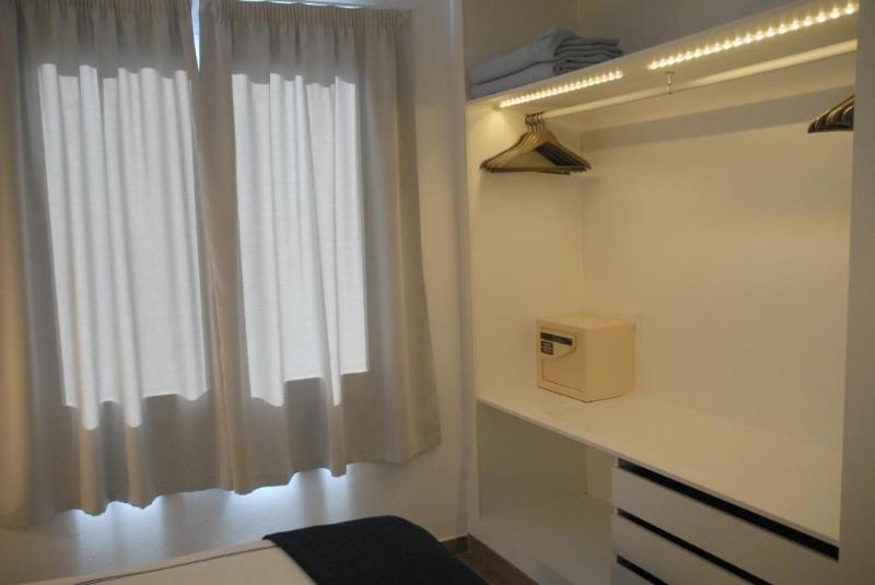 Neptuno Suites image
