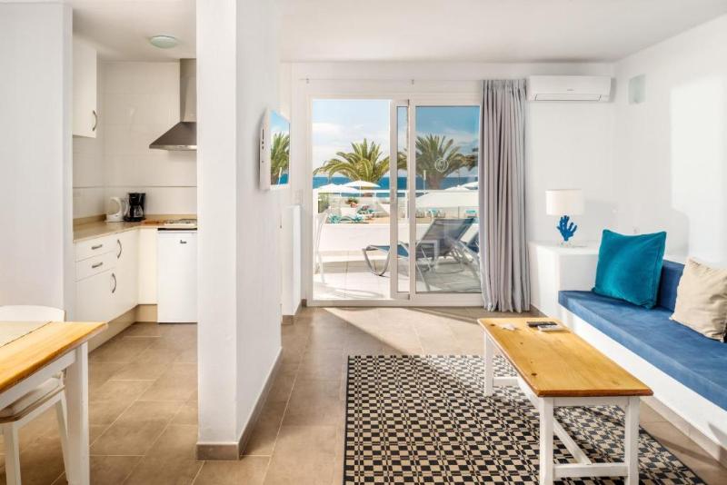 Neptuno Suites image
