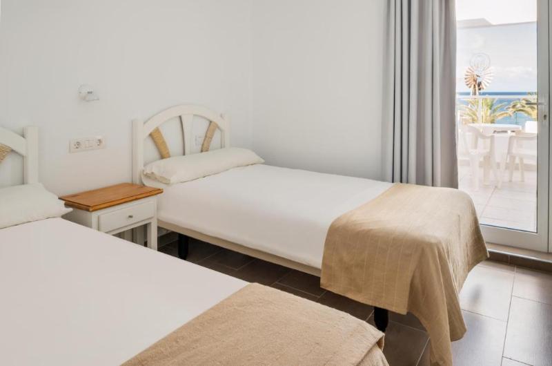 Neptuno Suites image