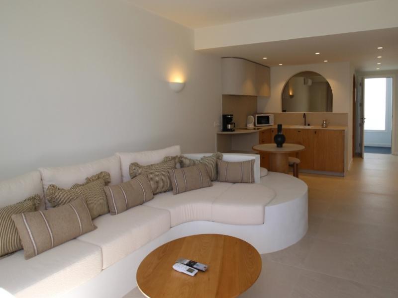 Neptuno Suites image