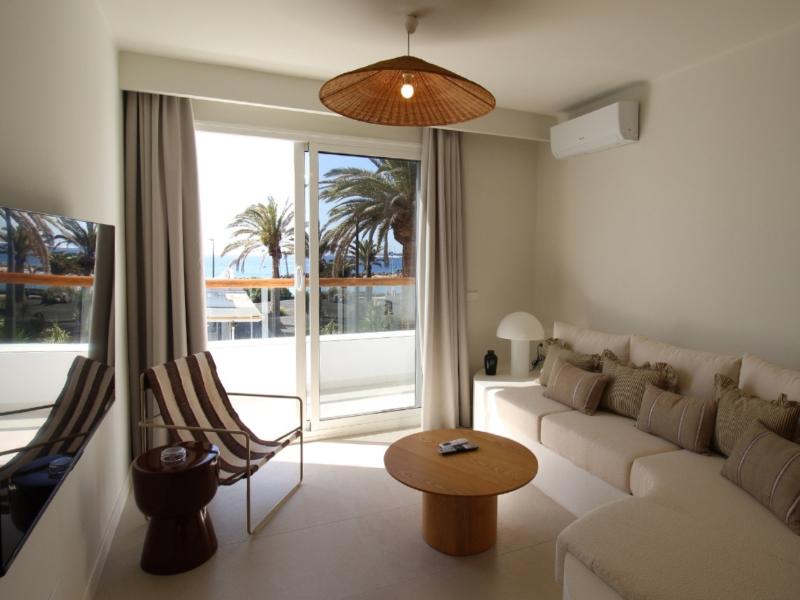Neptuno Suites image