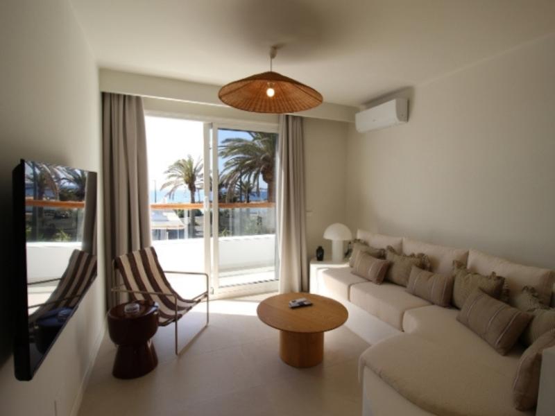 Neptuno Suites image