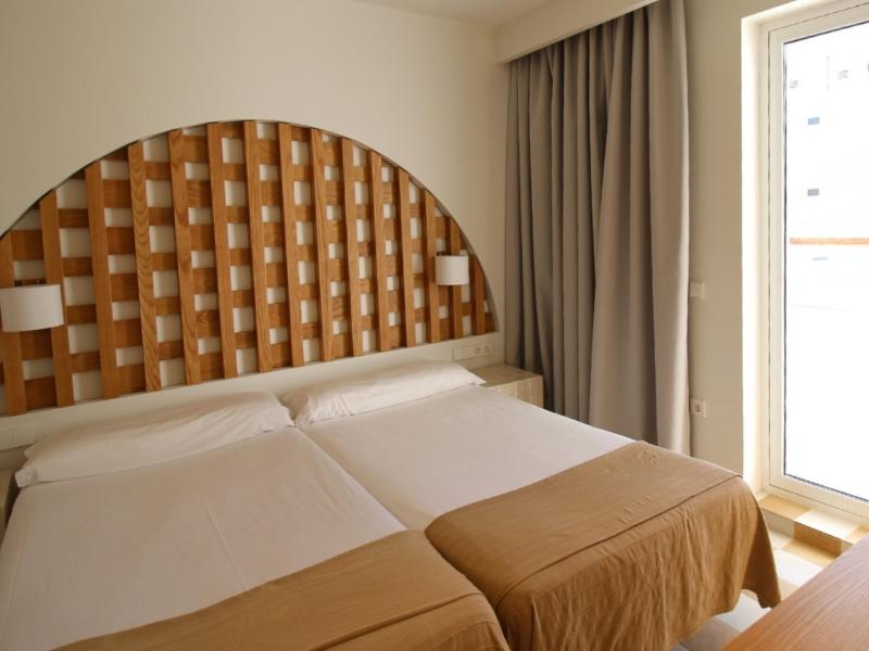 Neptuno Suites image