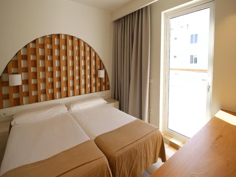 Neptuno Suites image