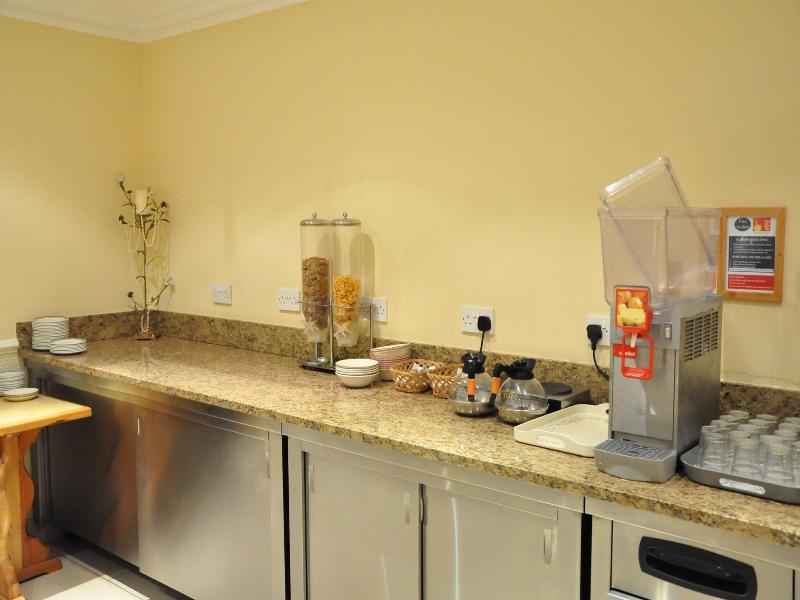 Olympic House Hotel image