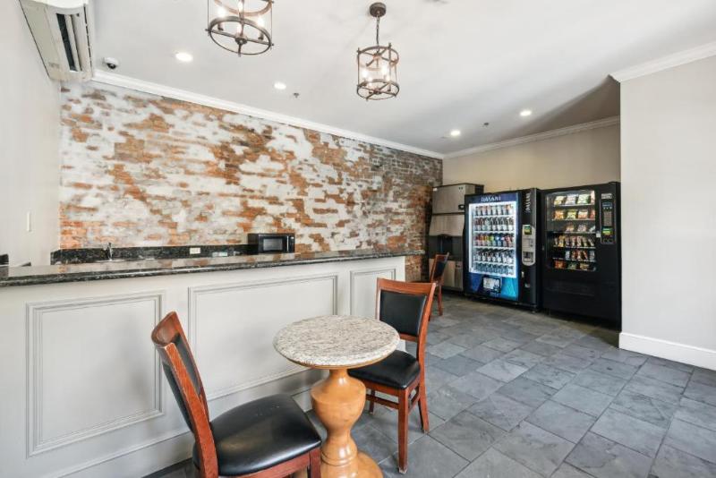 French Market Inn image
