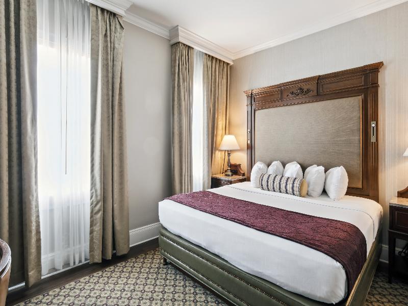 French Market Inn image