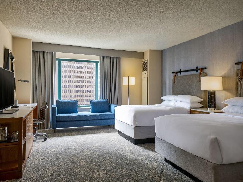Sheraton Grand Chicago image