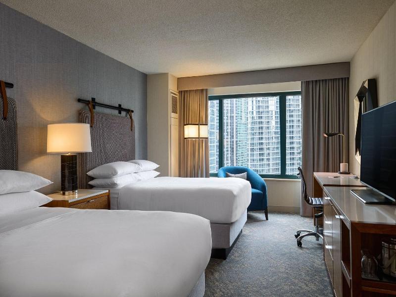 Sheraton Grand Chicago image