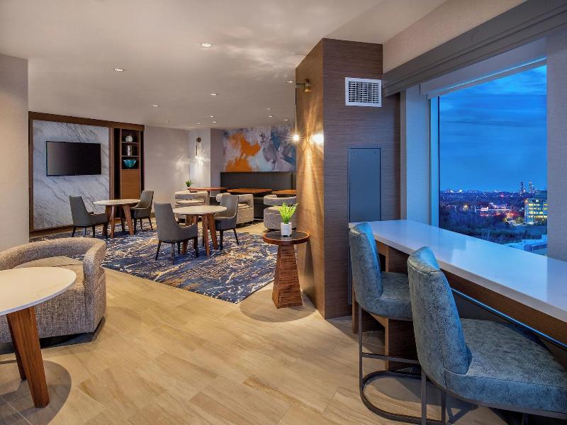 Marriott Boston Quincy image