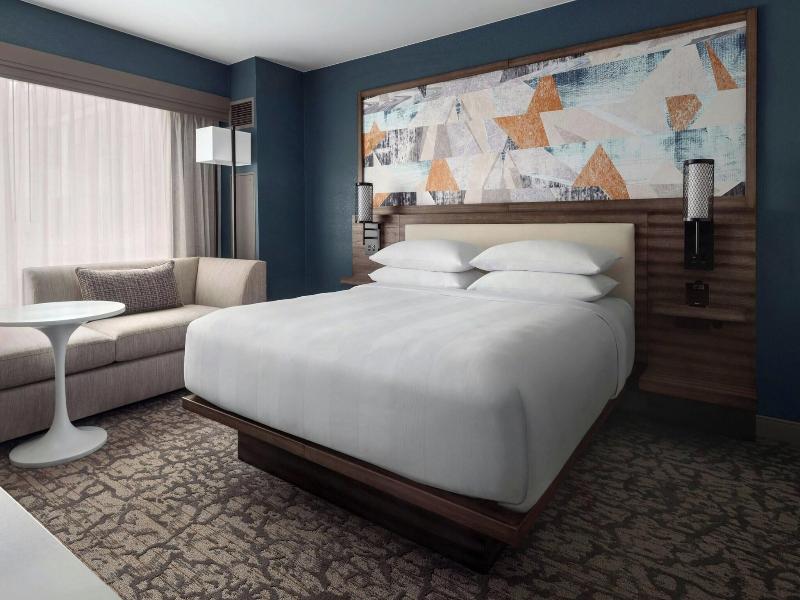 Marriott Boston Quincy image