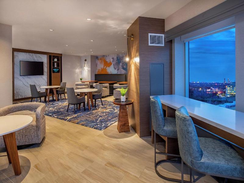 Marriott Boston Quincy image