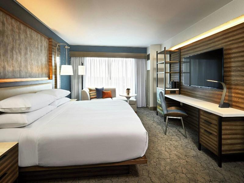 Marriott Boston Quincy image